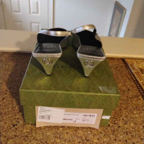 GUCCI Mallory Metallic Silver Slingback Pumps - Picture 9 of 9